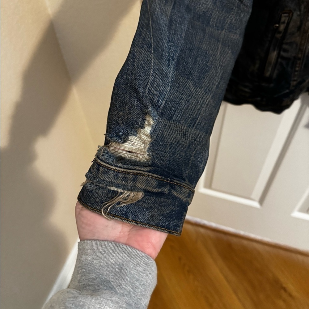 New Embellish Men's Kane Distressed Dirty Denim Jacket - Picture 8 of 14